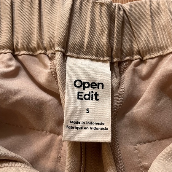 Open Edit Soft Pleated Shorts - Picture 8 of 11